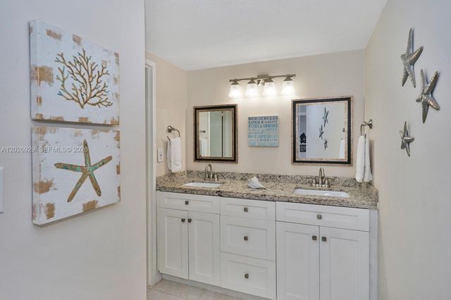 3725 S Ocean Dr 1216, Hollywood, FL 33019
