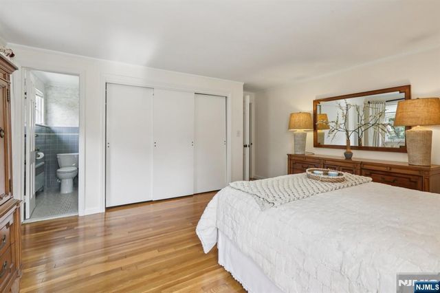 185 Beechwood Road, Ridgewood, NJ 07450