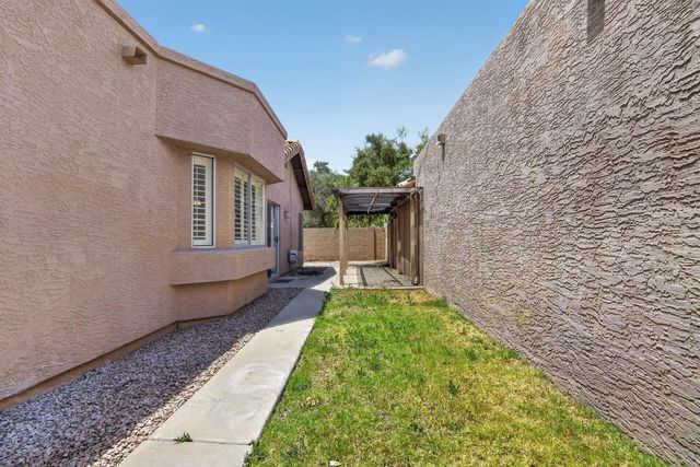 1138 S Rose, Mesa, AZ 85204