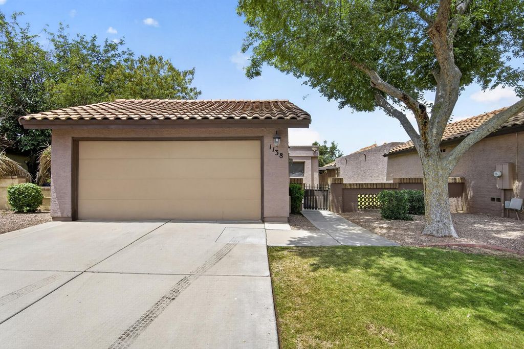 1138 S Rose, Mesa, AZ 85204