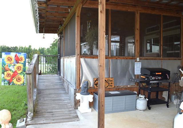 7252 S County Rd 49, Slocomb, AL 36375