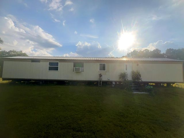 7252 S County Rd 49, Slocomb, AL 36375