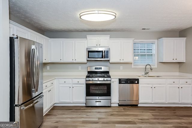 205 Lassiter Drive, Covington, GA 30016
