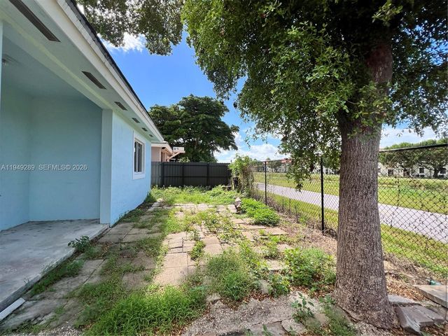 3401 NE 4 ST, Homestead, FL 33033