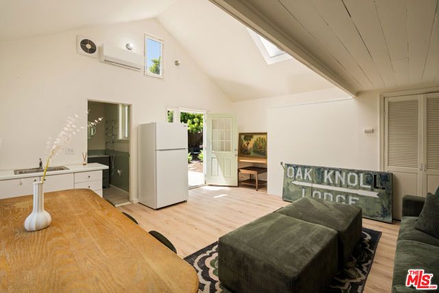 818 Palms Boulevard, Venice (los Angeles), CA 90291