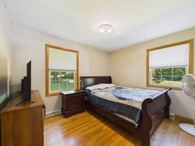121 Plain St, Rehoboth, MA 02769