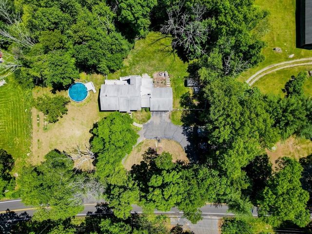 121 Plain St, Rehoboth, MA 02769