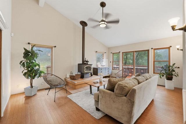 18453 Las Cumbres Road, Los Gatos, CA 95033