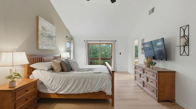 18453 Las Cumbres Road, Los Gatos, CA 95033