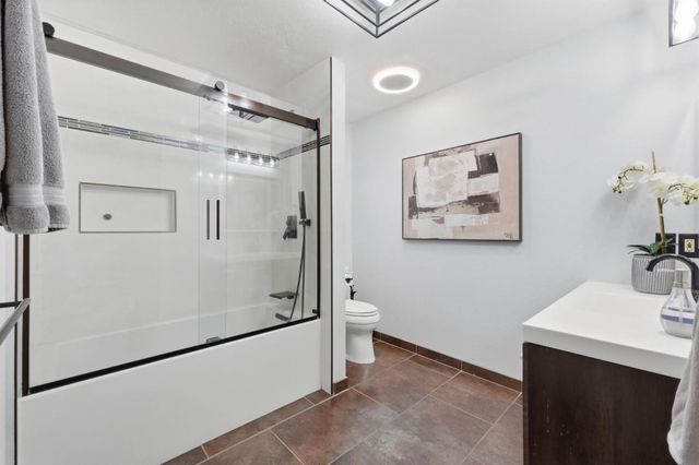 18453 Las Cumbres Road, Los Gatos, CA 95033