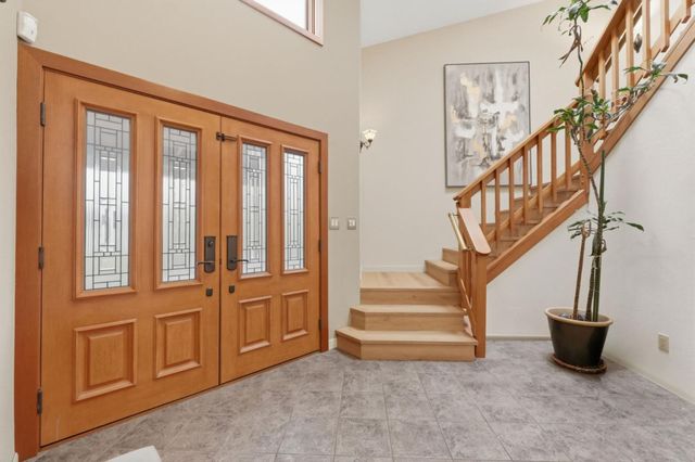 18453 Las Cumbres Road, Los Gatos, CA 95033