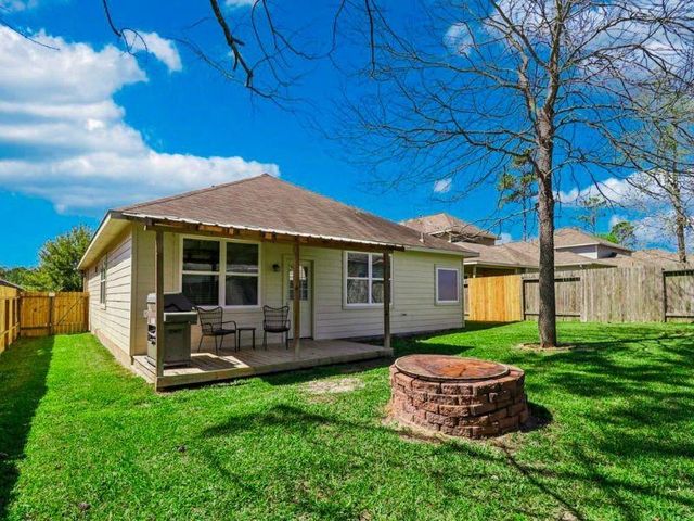 18444 Sunrise Maple Drive, Montgomery, TX 77316