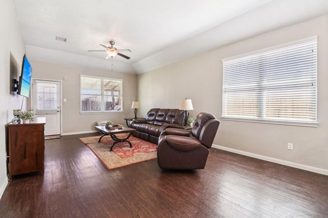 18444 Sunrise Maple Drive, Montgomery, TX 77316