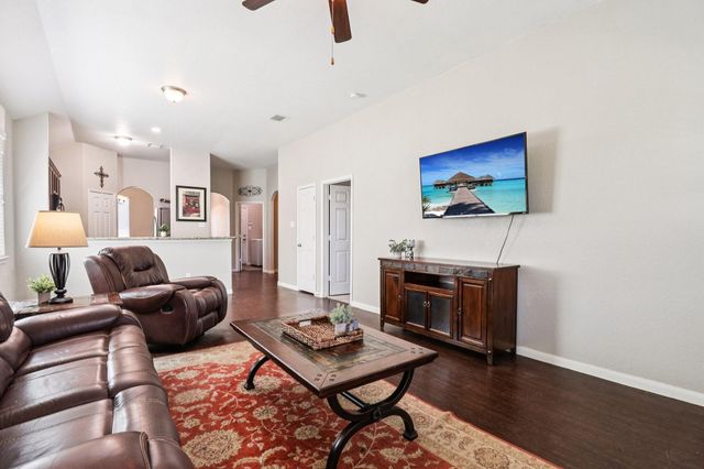 18444 Sunrise Maple Drive, Montgomery, TX 77316