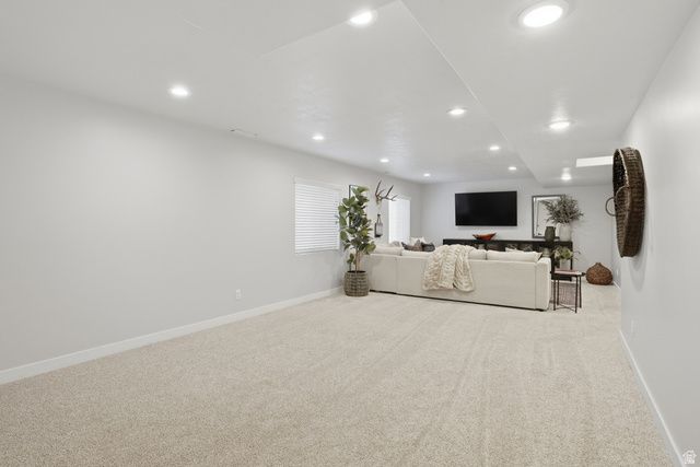 3763 W GRASSY MEADOW DR, South Jordan, UT 84009