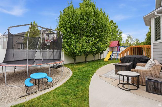 3763 W GRASSY MEADOW DR, South Jordan, UT 84009