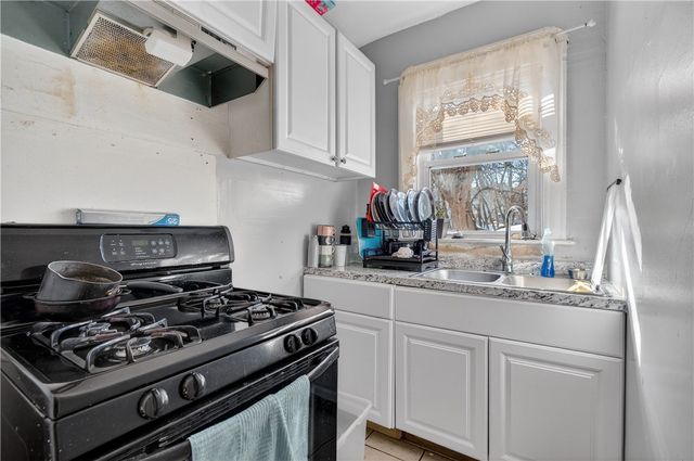 144 Camden Avenue, Providence, RI 02908