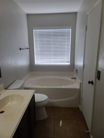 305 Lake Wichita Drive, Wylie, TX 75098