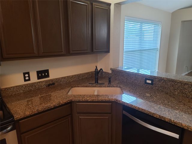 305 Lake Wichita Drive, Wylie, TX 75098