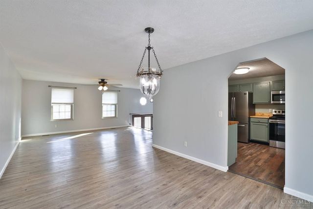 3949 Brown Farm Drive, Ross Twp, OH 45013