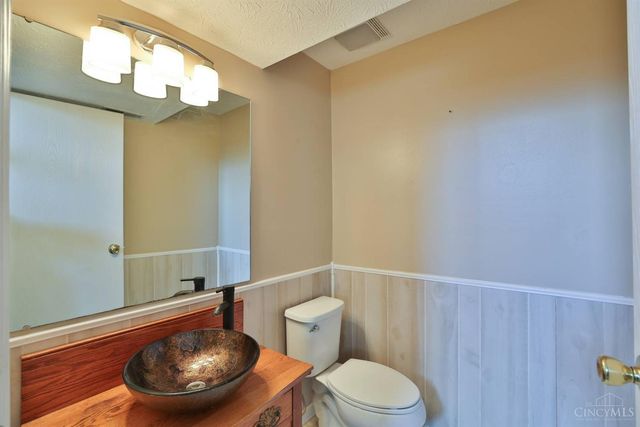 3949 Brown Farm Drive, Ross Twp, OH 45013