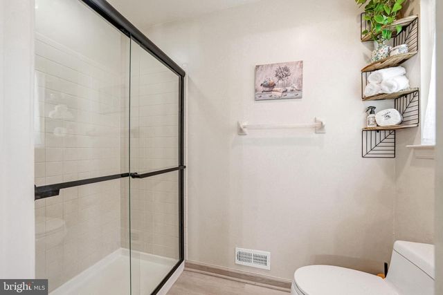 3 CAVESON TRL, Sewell, NJ 08080