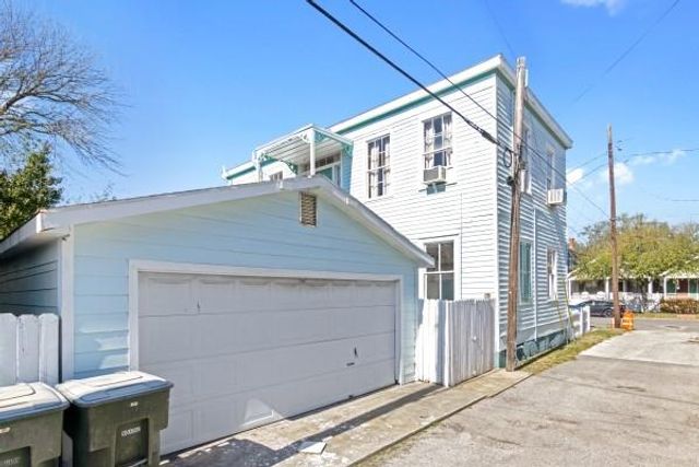 2417 Avenue M, Galveston, TX 77550