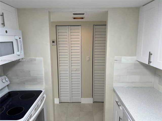 14415 N Kendall Dr 102G, Miami, FL 33186
