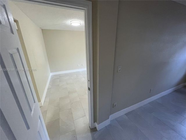 14415 N Kendall Dr 102G, Miami, FL 33186