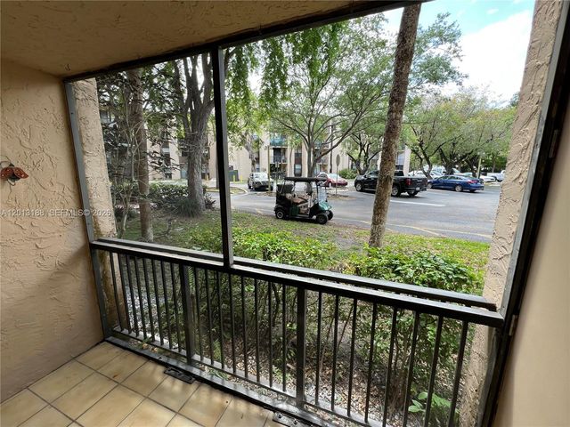 14415 N Kendall Dr 102G, Miami, FL 33186