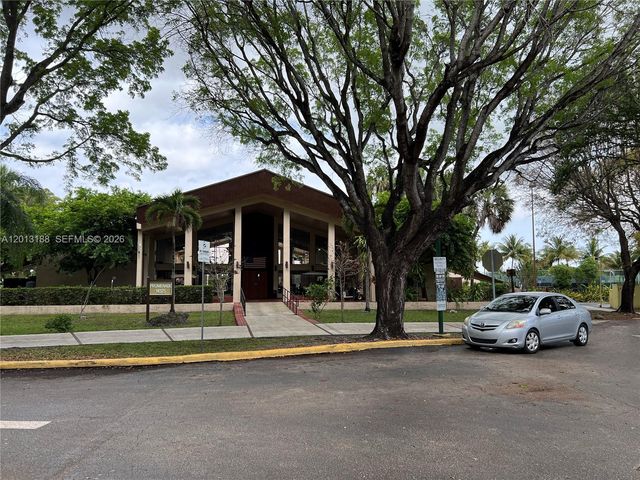 14415 N Kendall Dr 102G, Miami, FL 33186