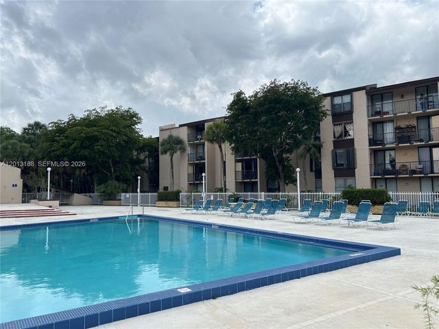 14415 N Kendall Dr 102G, Miami, FL 33186