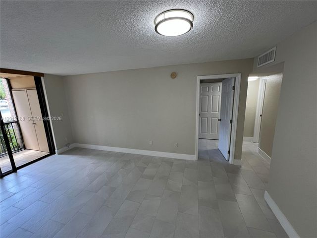 14415 N Kendall Dr 102G, Miami, FL 33186