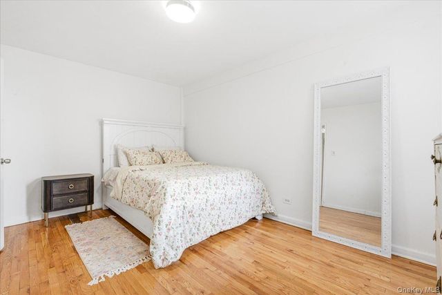 84-50 169th Street 315, Jamaica, NY 11432