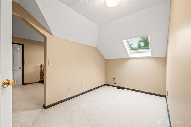 2335 Blackoak Drive, Troy, OH 45373