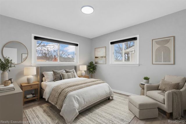 32547 Birkshire Street, St. Clair Shores, MI 48082