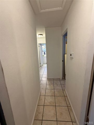 1345 Hialeah Place, Florissant, MO 63033