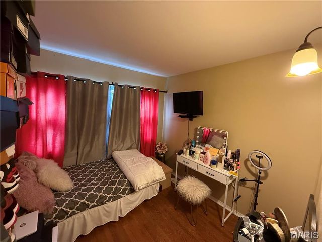 1345 Hialeah Place, Florissant, MO 63033