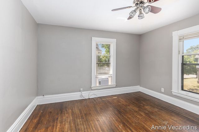 262 Hollister Avenue, Grand Rapids, MI 49506