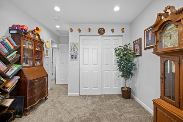 1020 34TH AVE NE, Minot, ND 58703