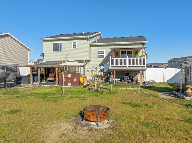 1020 34TH AVE NE, Minot, ND 58703