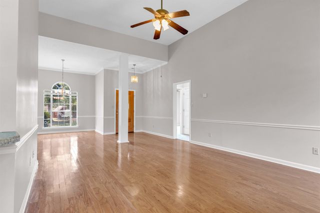 3934 OAK FOREST DR, Bartlett, TN 38135