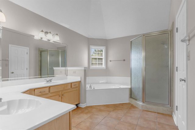 3934 OAK FOREST DR, Bartlett, TN 38135