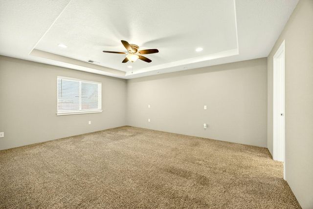 3851 Valley Meadows Drive, White City, OR 97503