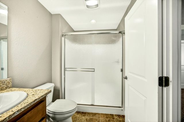 3851 Valley Meadows Drive, White City, OR 97503