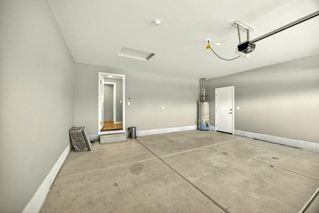 3851 Valley Meadows Drive, White City, OR 97503