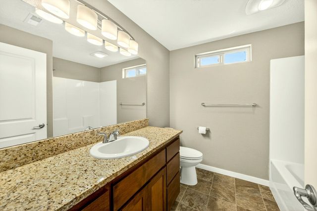 3851 Valley Meadows Drive, White City, OR 97503