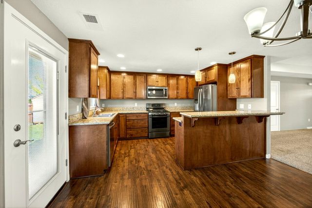 3851 Valley Meadows Drive, White City, OR 97503