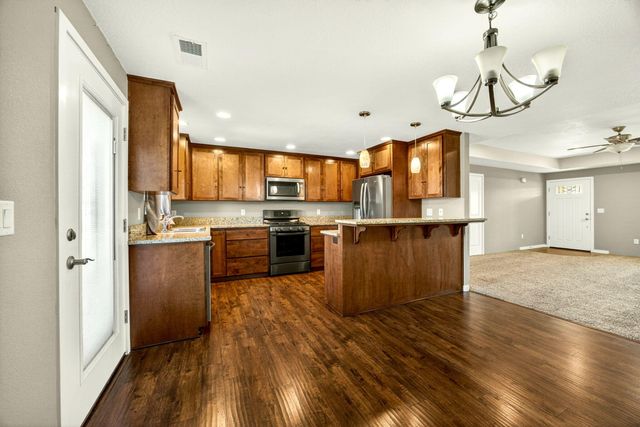 3851 Valley Meadows Drive, White City, OR 97503