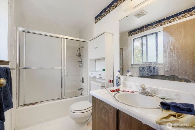 8046 S 116th Street, Seattle, WA 98178